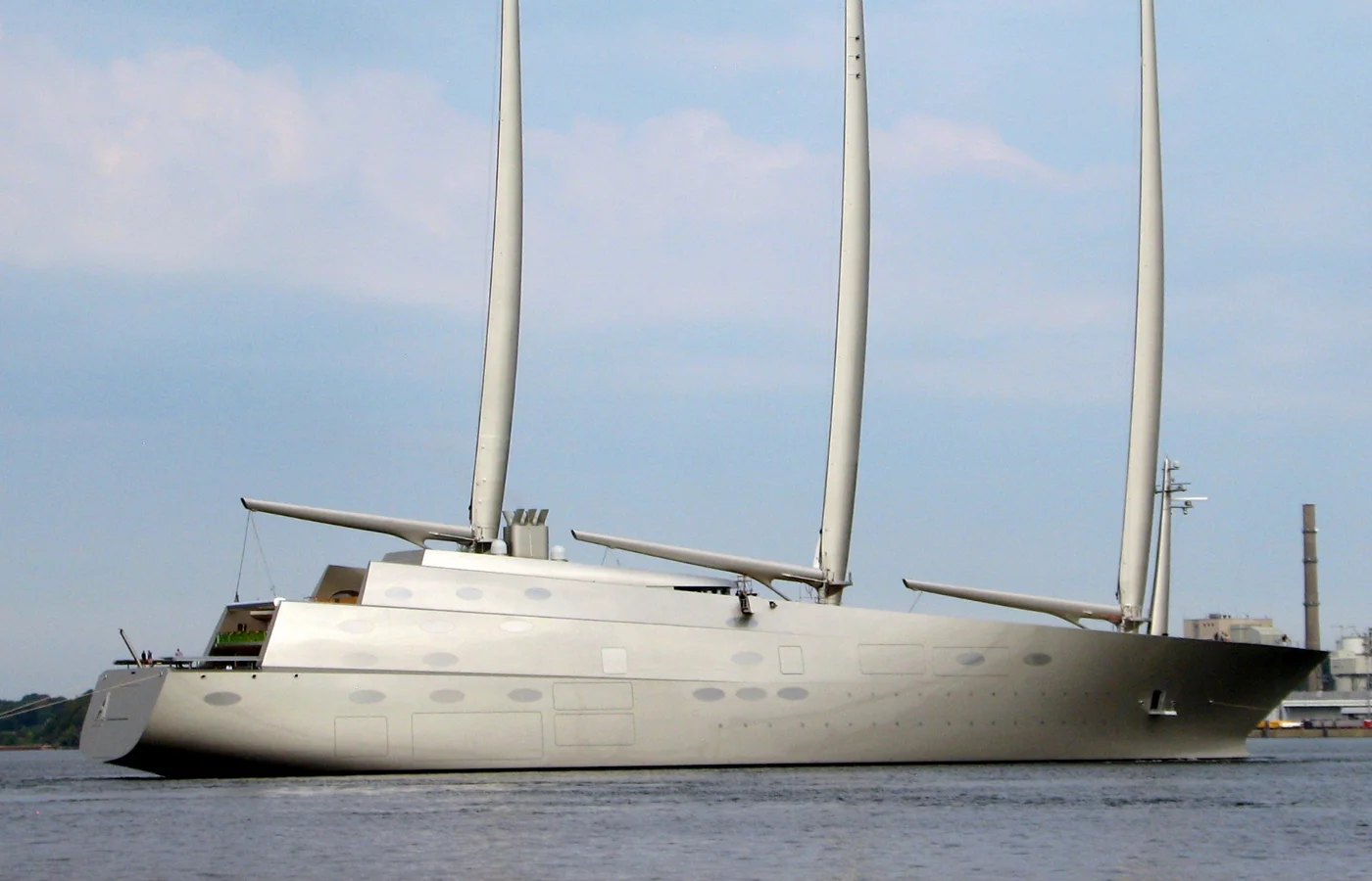 Jeff Bezos Reportedly Building A 127-Meter Sailing Yacht