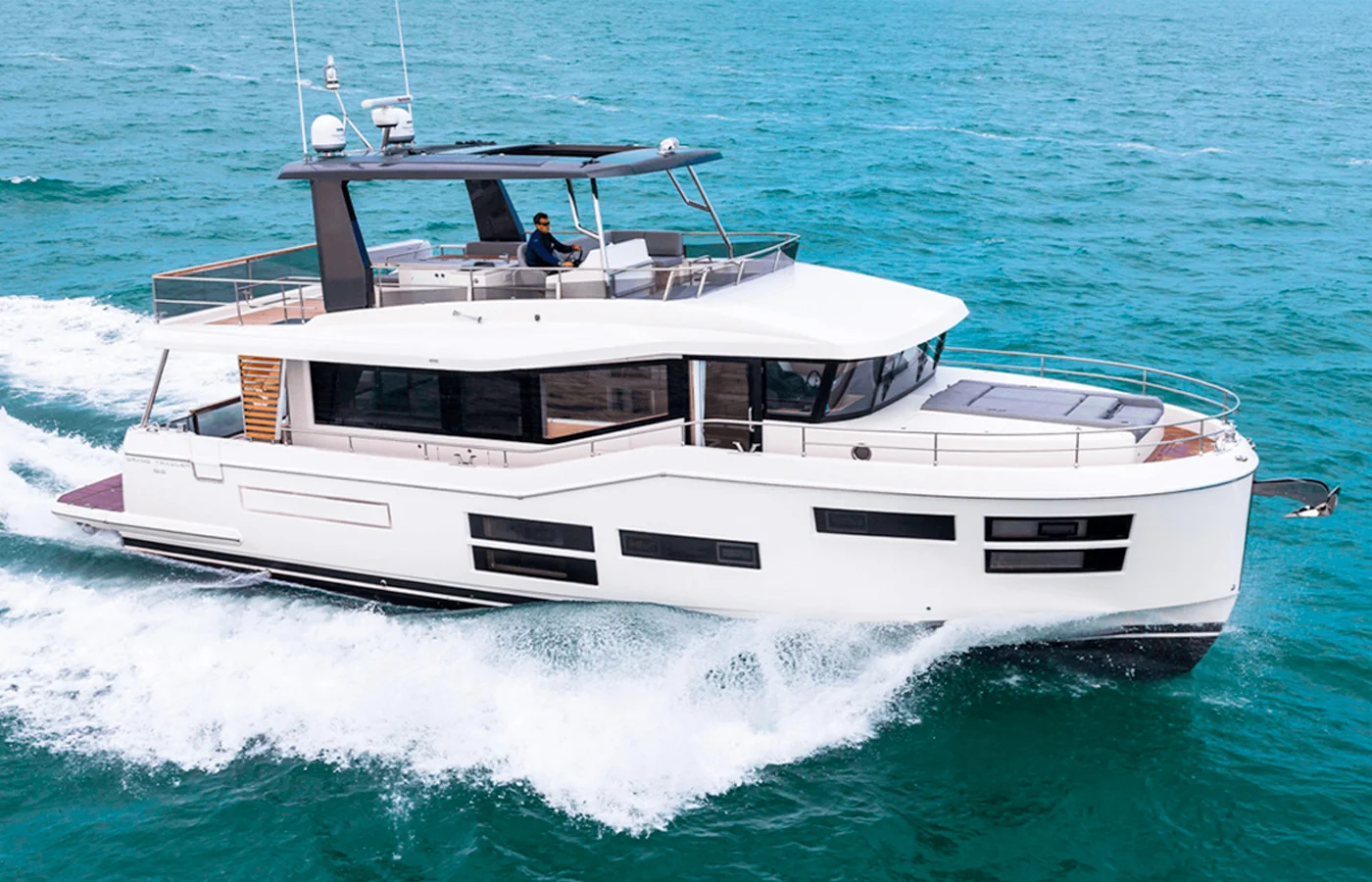 Beneteau Grand Trawler 62 Highlights [Full Displacement Trawler]