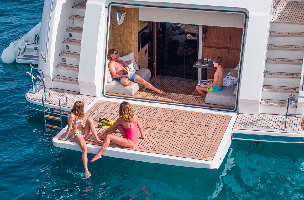 BEACH CLUB ACCESS 