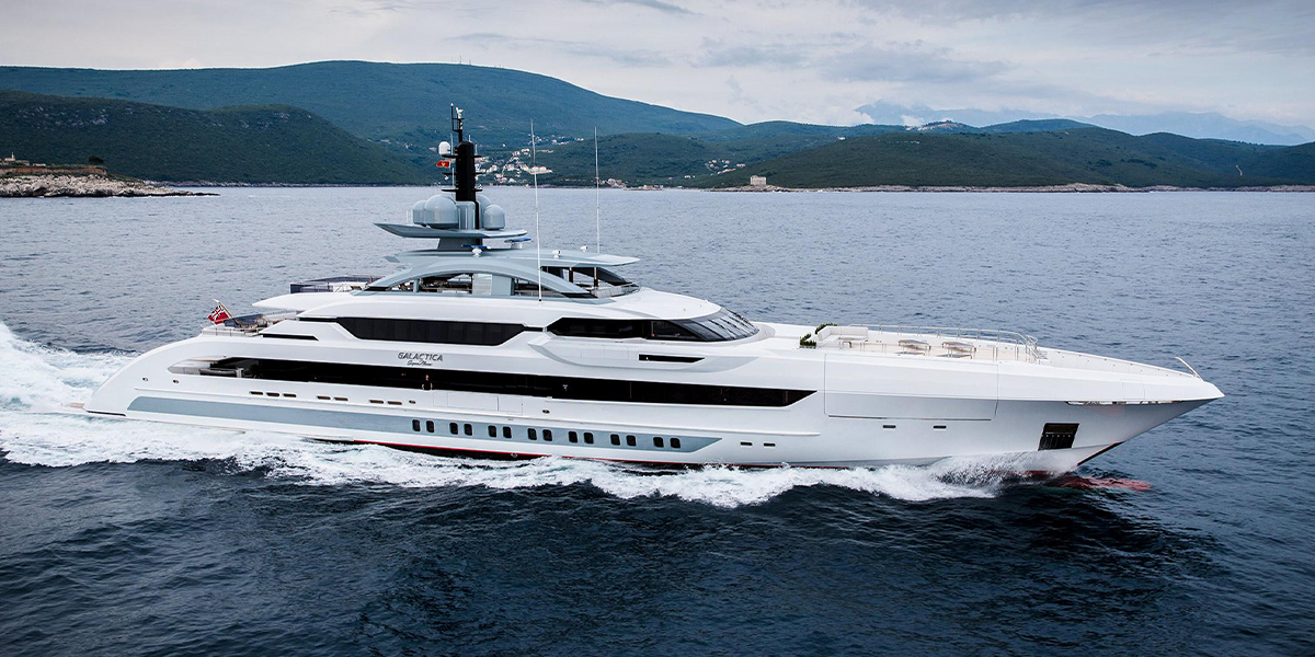 megayacht definition