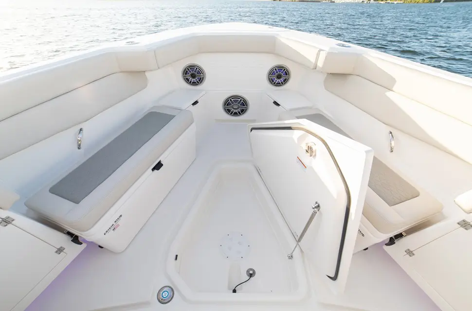 SŌLACE 415CS | New Boat Dealer