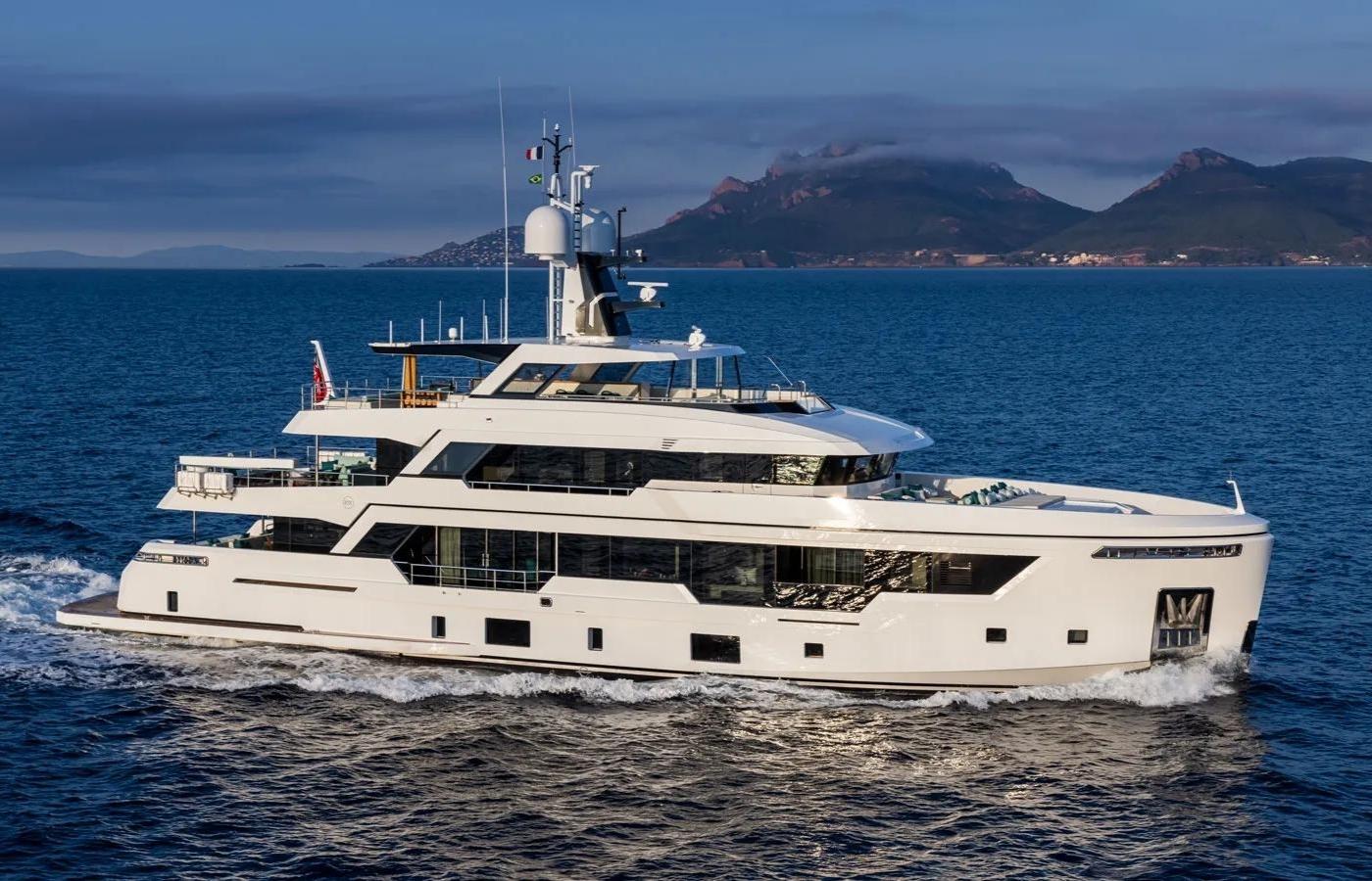Rosetti motor yacht Emocean for sale for the first time [In the News]