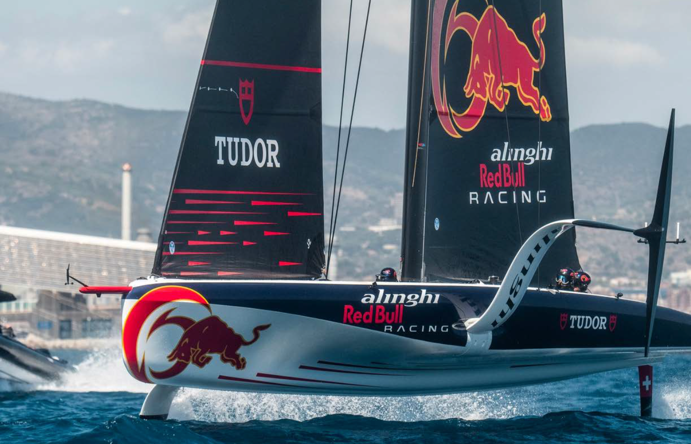 Yacht Charter Itinerary: Experience the 37th America’s Cup in Barcelona