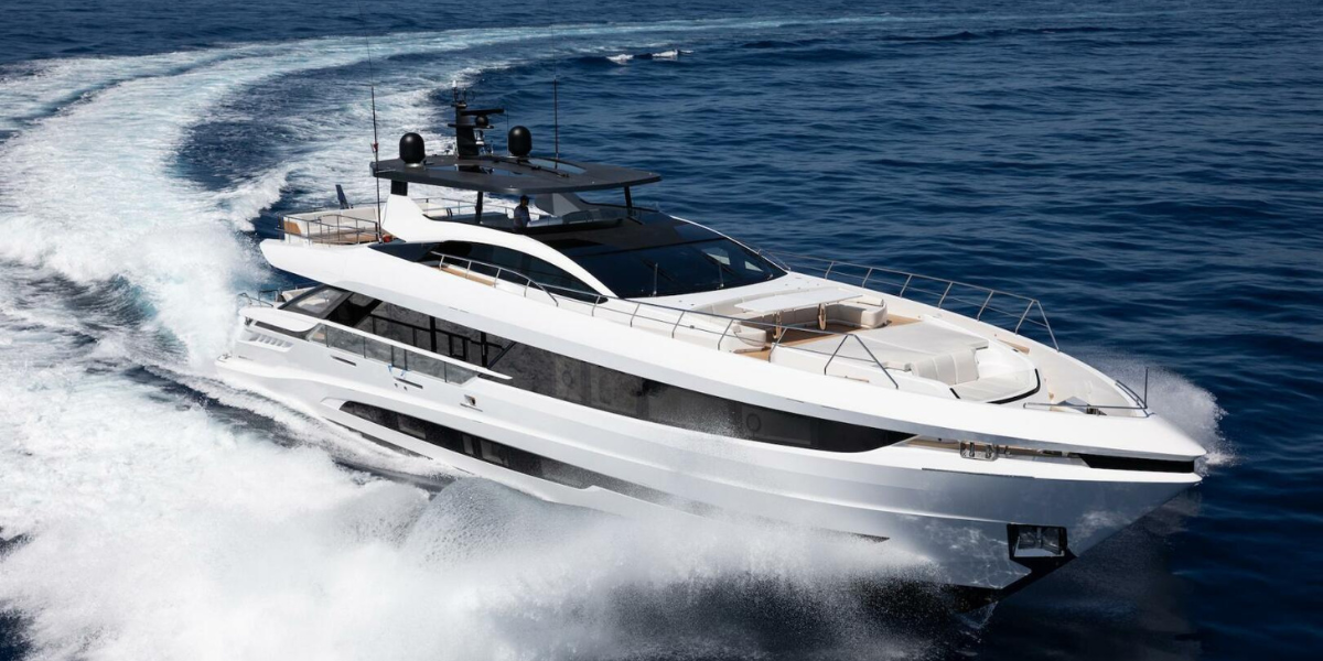 33m Overmarine Motor Yacht Dopamine for Sale [in the News]