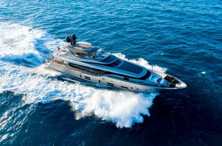 121' THE PALM yacht for charter
