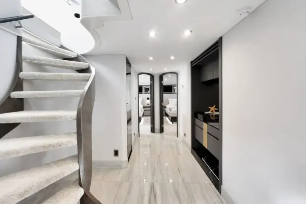 Luxury Yacht Charter: REAL SUMMERTIME | 120' Sovereign Yachts 2000/2022 - photo 16