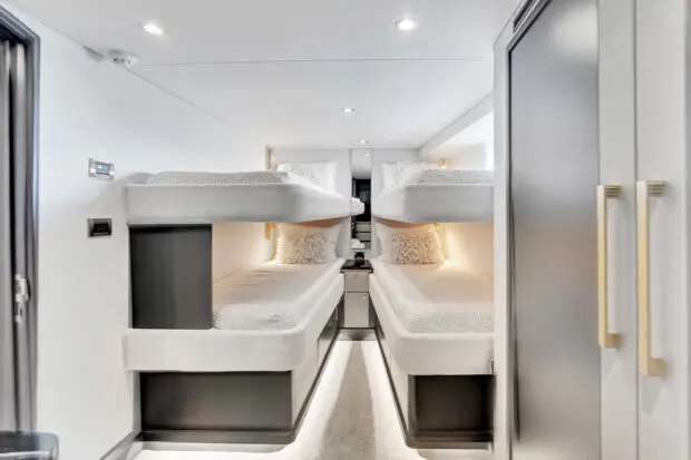 Luxury Yacht Charter: REAL SUMMERTIME | 120' Sovereign Yachts 2000/2022 - photo 17