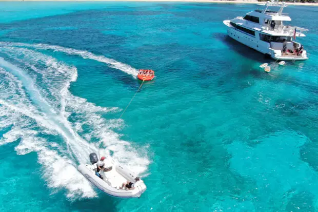 Luxury Yacht Charter: REAL SUMMERTIME | 120' Sovereign Yachts 2000/2022 - photo 4