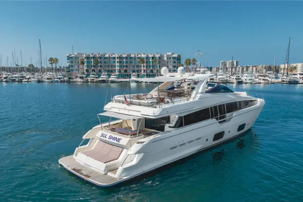Luxury Yacht Charter: SOL SHINE | 96' Ferretti 2013/2024 - photo 2