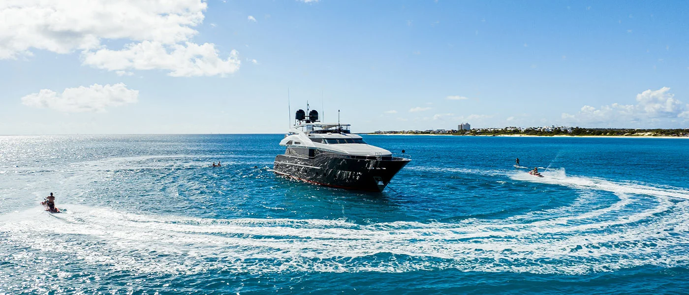 Holiday Getaways: Winter Yacht Charter Vacations