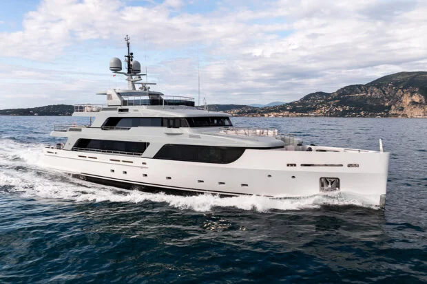 141' GIOIA yacht for charter