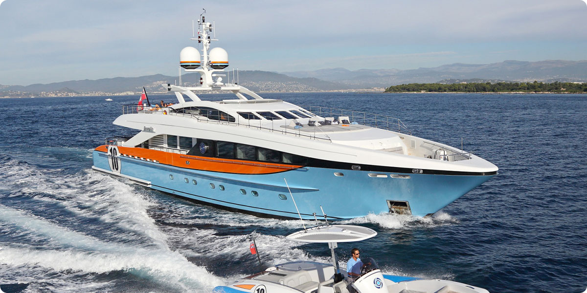 122′ Heesen AURELIA Yacht On Display in Monaco [Open House]