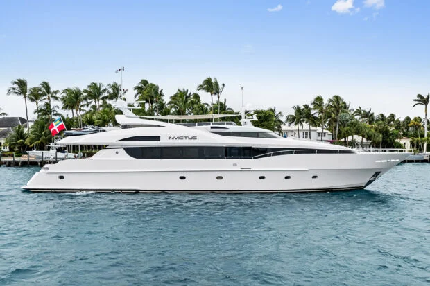 123' INVICTUS yacht for charter