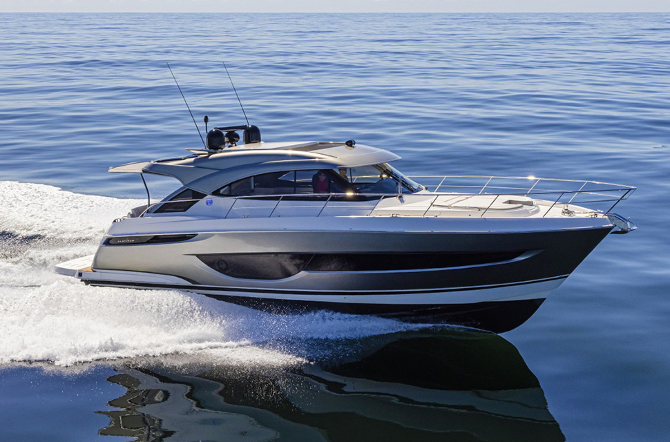 4600 Sport Yacht