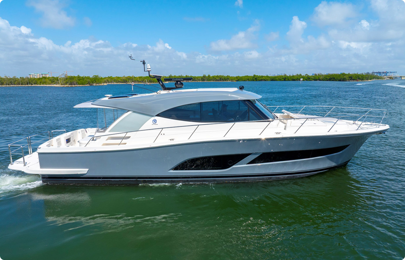 Riviera 505 SUV 2026