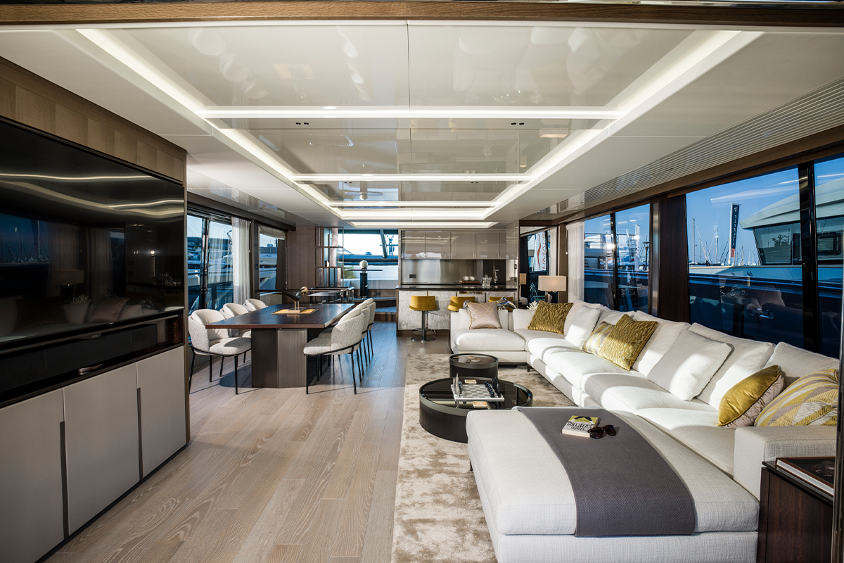 BRIGHT SALON WINDOWS