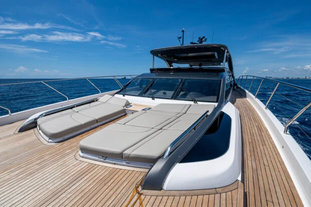 Luxury Yacht Charter: R&R | 96' Princess 2024 - photo 19