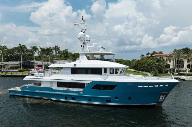 106' TROPA yacht for charter
